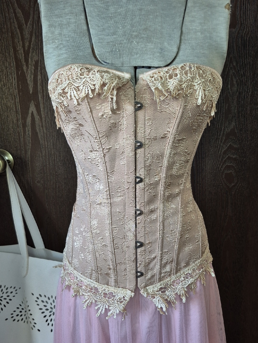 NWOT Strapless Lace Trim Corset Bodice in Cream